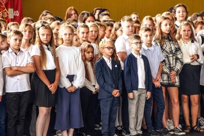 Nowy rok szkolny 2023/2024 - zdjęcia z rozpoczęcia roku