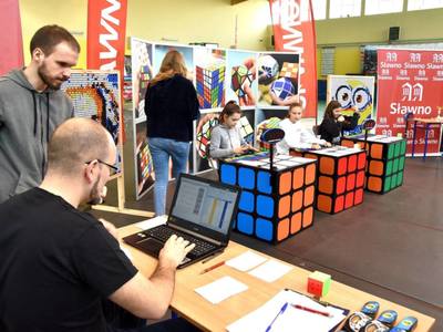 I Mistrzostwa Sławna w układaniu kostki rubika