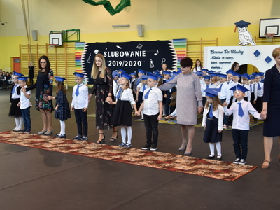 Ślubowanie klas pierwszych w SP3