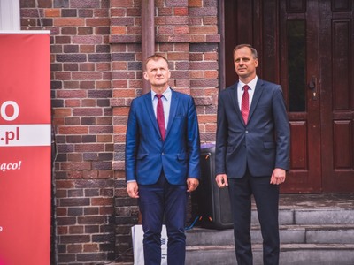 Symboliczne otwarcie zmodernizowanego budynku SP2