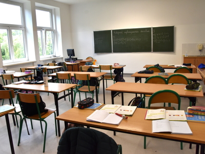 Symboliczne otwarcie zmodernizowanego budynku SP2