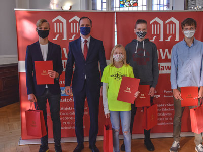 Gratulacje dla zawodników MKS Święc Sławno