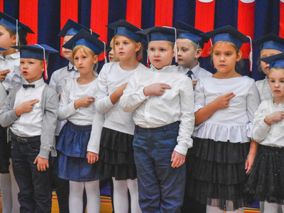 Ślubowanie klas pierwszych w Szkole Podstawowej nr 2 w Sławnie