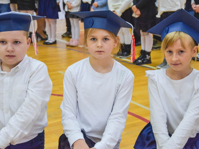 Ślubowanie klas pierwszych w Szkole Podstawowej nr 2 w Sławnie