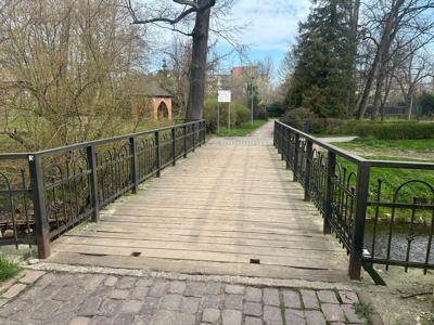 Remont kładek pieszych w centrum Sławna