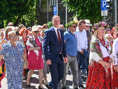 Symboliczne przekazanie klucza do miasta – Juwenalia UTW Sławno 2025
