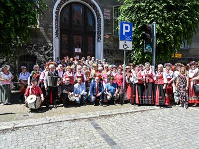 Symboliczne przekazanie klucza do miasta – Juwenalia UTW Sławno 2025
