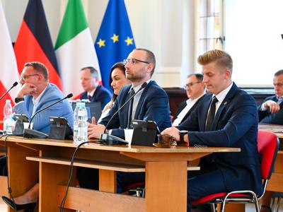 Jednogłośne wotum zaufania i absolutorium dla Burmistrza Miasta Sławno