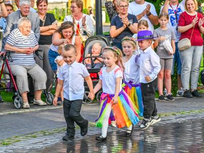 Niedzielny koncert przy fontannie