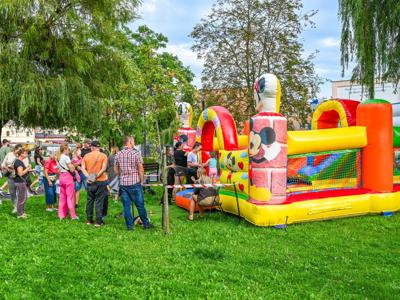 Niedzielny koncert przy fontannie