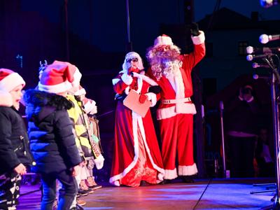 Mikołajki w Sławnie pełne magii i świątecznej radości 