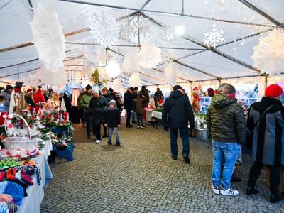 Mikołajki w Sławnie pełne magii i świątecznej radości 