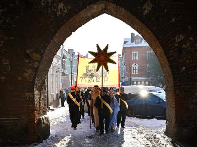 Ulicami Sławna przeszedł Orszak Trzech Króli