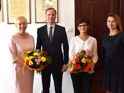 Burmistrz wręczył akty powierzenia dyrektorom przedszkoli miejskich