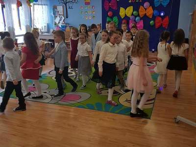 
Studniówka w przedszkolu Jaś i Małgosia w Sławnie
