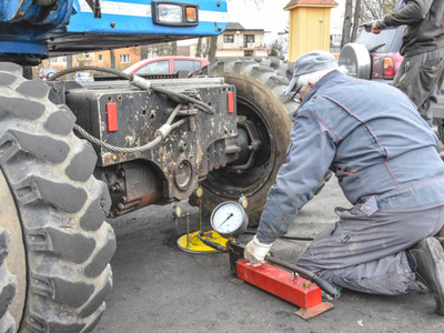 
Prace geotechniczne na miejskim targowisku
