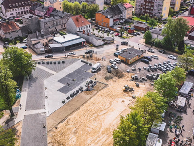 Prace na targowisku miejskim