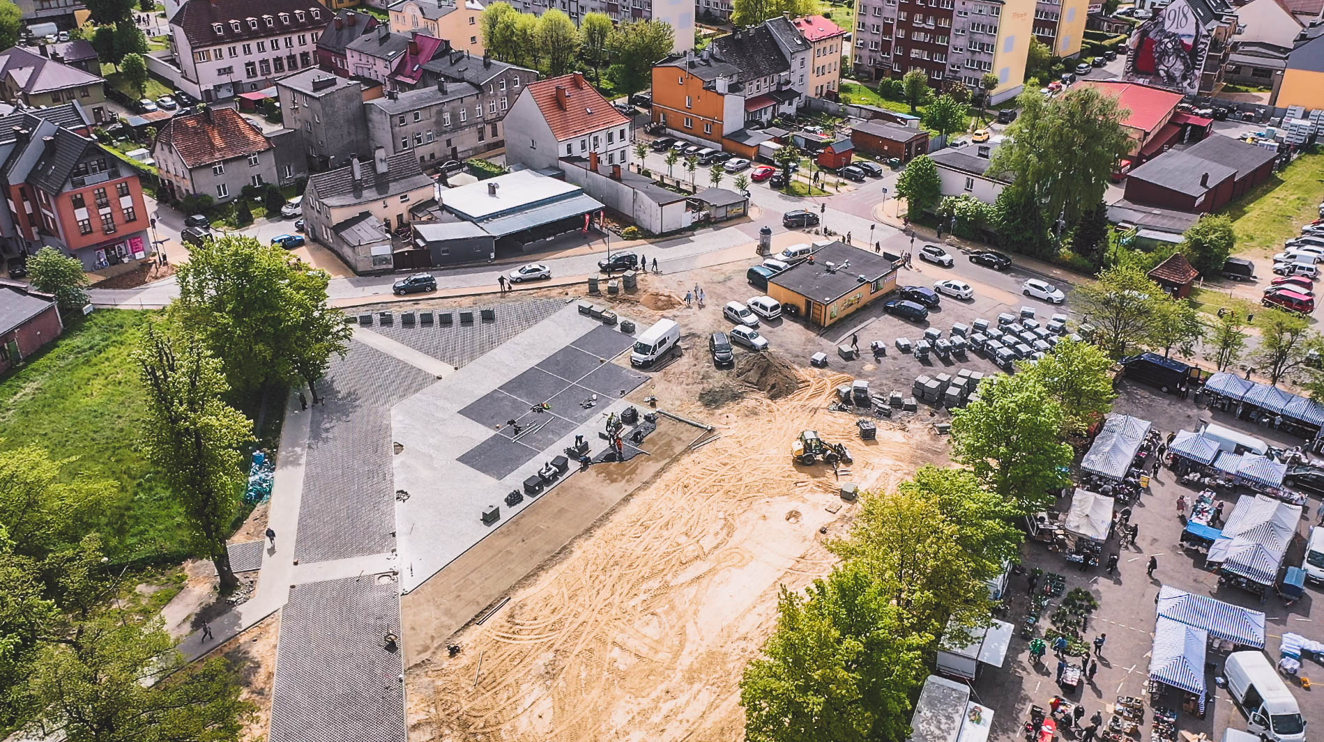 
Prace na targowisku miejskim
