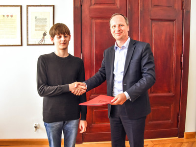
Wyróżnienia dla najlepszych uczniów
