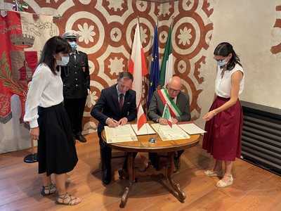 Podpisano umowę partnerstwa z Cles