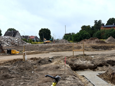 
Trwają prace przy budowie nowoczesnego Parku Handlowego w Sławnie...
