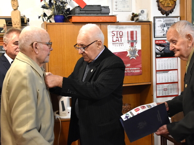 
Uroczystości u kombatantów
