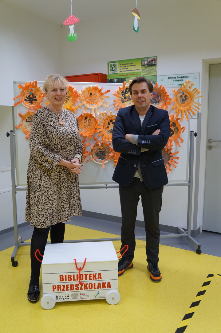 
Mobilna Biblioteczka
