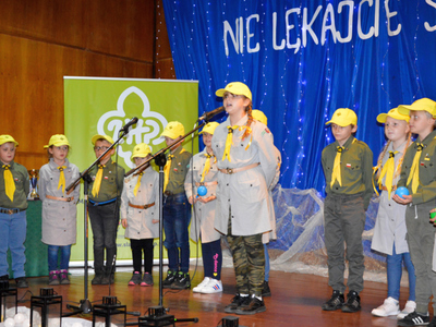 
Przegląd piosenki religijnej
