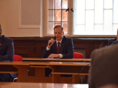 
Nowe stawki podatku od nieruchomości i od środków transportowych...
