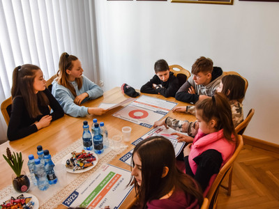 
Lekcja o samorządzie z burmistrzem
