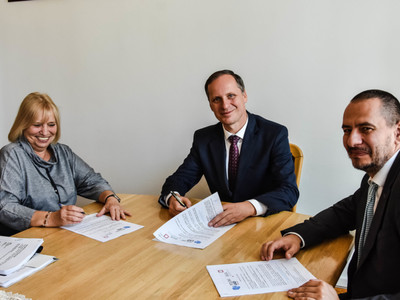 
Umowa na budowę pumptrucku w Sławnie podpisana!
