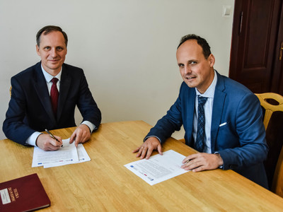 
Nowoczesne ekrany interaktywne dla sławieńskich szkół
