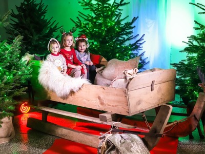 
Pomocnicy Świętego Mikołaja
