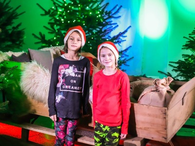 
Pomocnicy Świętego Mikołaja
