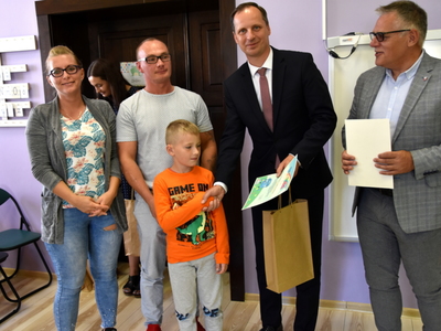 Mistrzowie zbiórki makulatury roku szkolnego 2018/2019