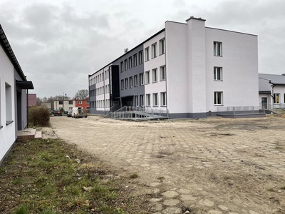 Trwa przebudowa obiektów po byłej Szkole Podstawowej nr 1 w...