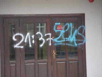 
Wandale odpowiedzą za umieszczanie graffiti
