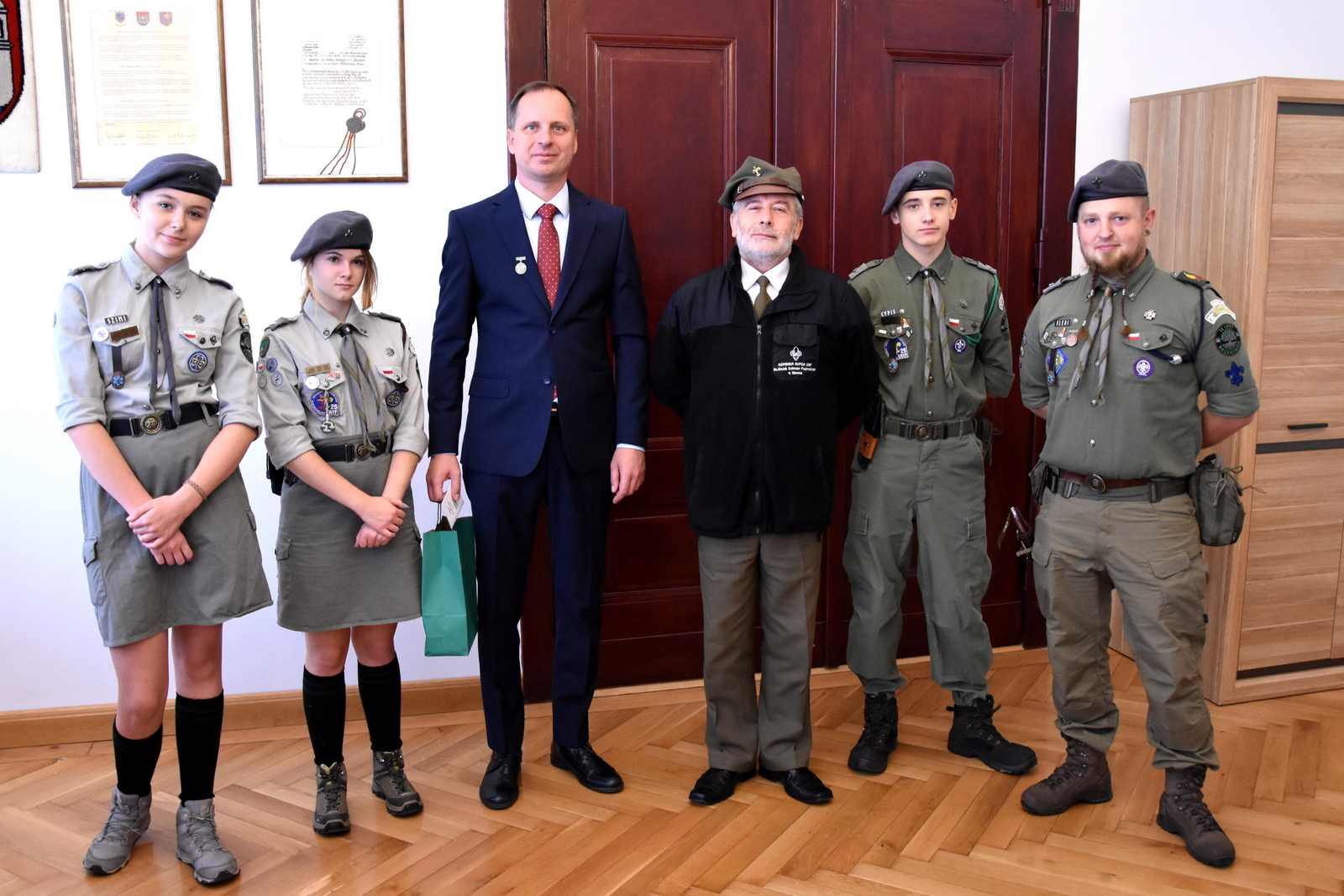 Złota odznaka za zasługi
