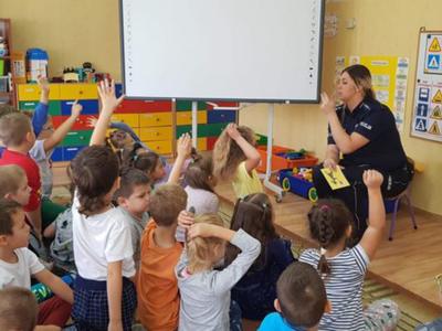 Bezpieczeństwo najważniejsze! – spotkanie z policjantem