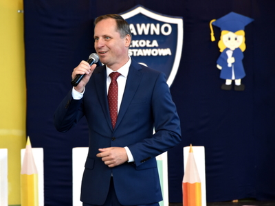 Ślubowanie klas pierwszych w Szkole Podstawowej nr 3