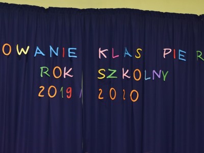 Ślubowanie klas pierwszych w Szkole Podstawowej nr 1