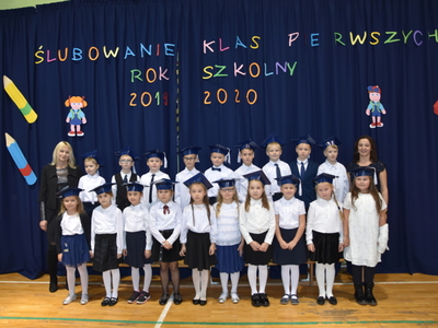 Ślubowanie klas pierwszych w Szkole Podstawowej nr 1
