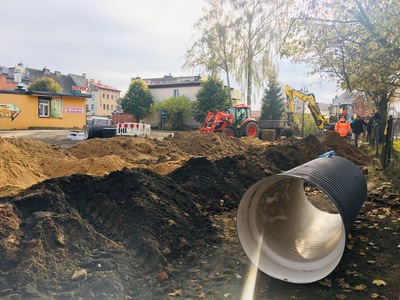 Trwa wymiana starego kolektora