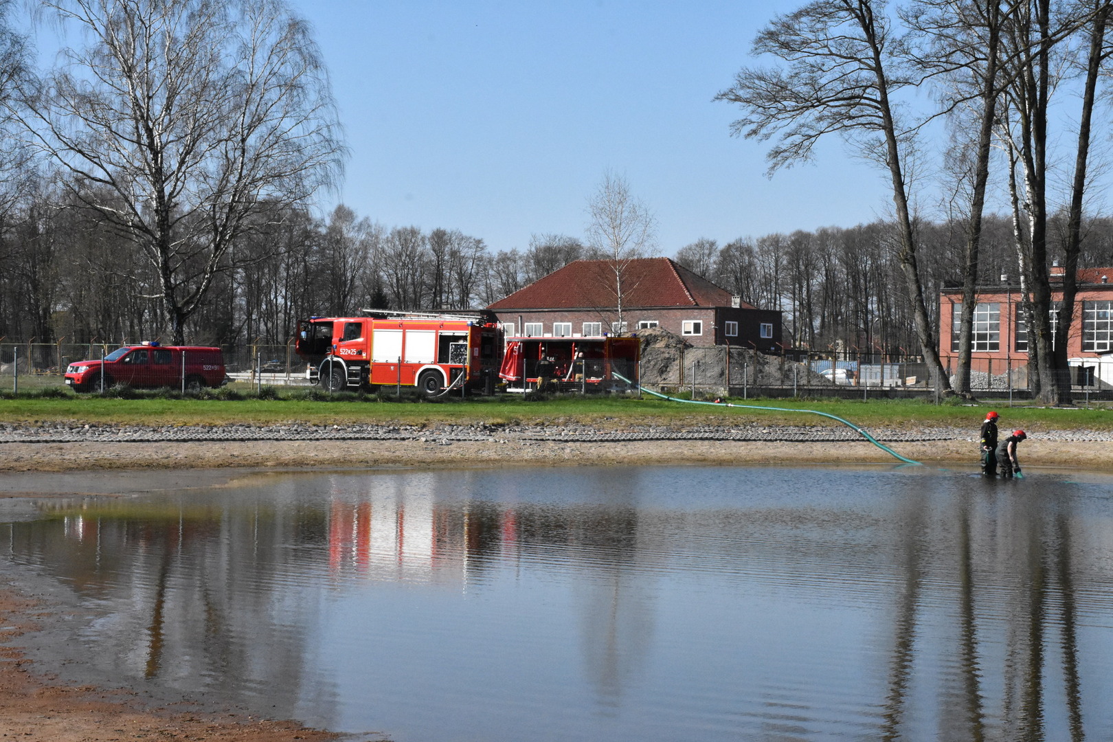
Prace przygotowawcze na plażowisku
