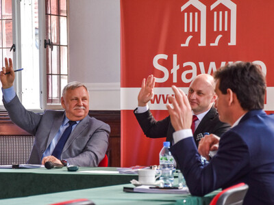 
Projekt strategii ZIT OF Sławna przyjęty
