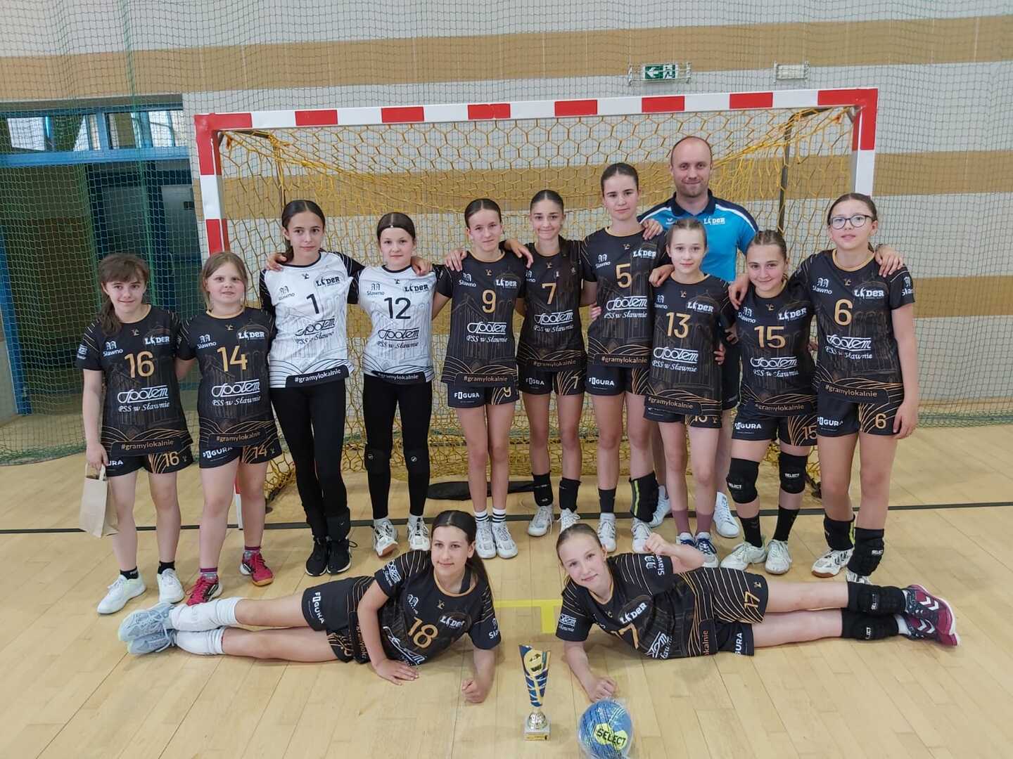 
Liderki grały w Borach Tucholskich
