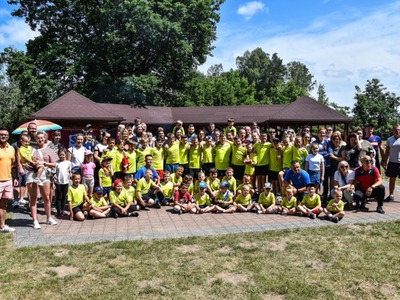 Piłkarski piknik rodzinny na powitanie lata