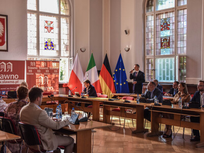 
Jednogłośne absolutorium dla Burmistrza Miasta Sławno za 2022...
