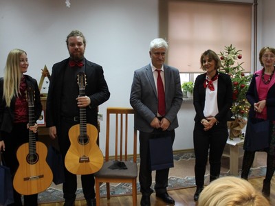 „MoNo Guitar Duo” w MBP w Sławnie