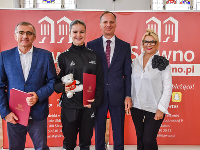
Gratulacje dla zawodniczek UKS Lider Sławno
